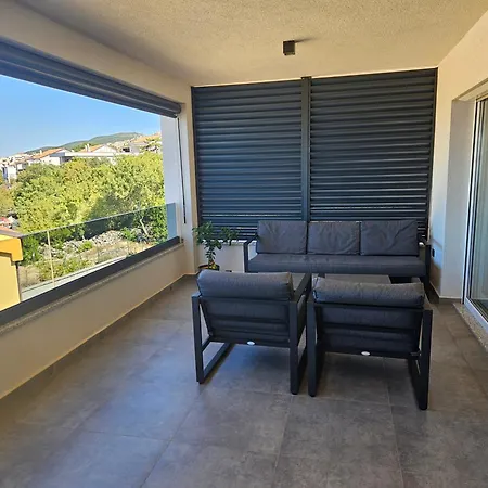 Mimo Apartment *